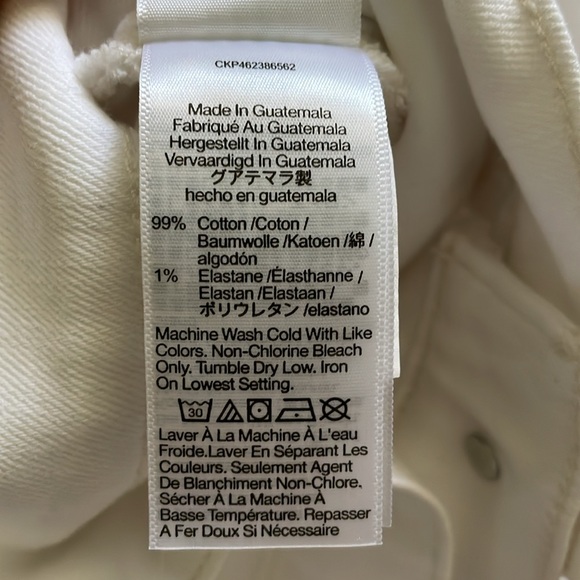 NWT J. Crew Factory Classic White Denim Roll Short 3”, size 24 - Picture 4 of 4